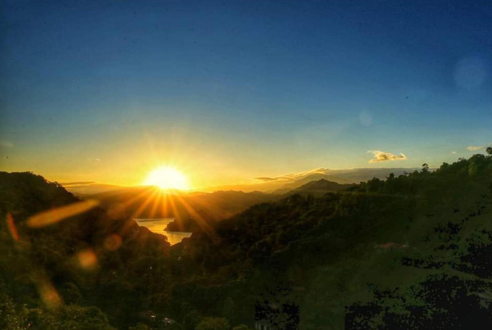 Kandy Victoria Eco Resort Экстерьер фото